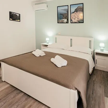 Sarahouse Relax A Due Passi Dal Mare Cefalu