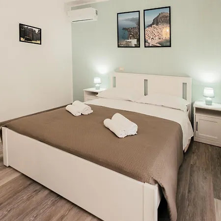 Apartment Sarahouse Relax A Due Passi Dal Mare *