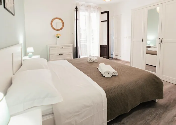 Sarahouse Relax A Due Passi Dal Mare Appartement